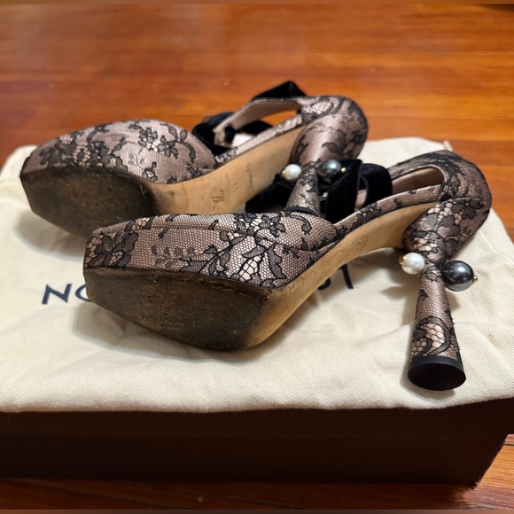 Authentic Louis Vuitton Limited Edition Can Can pumps size 39 - Picture 3 of 5
